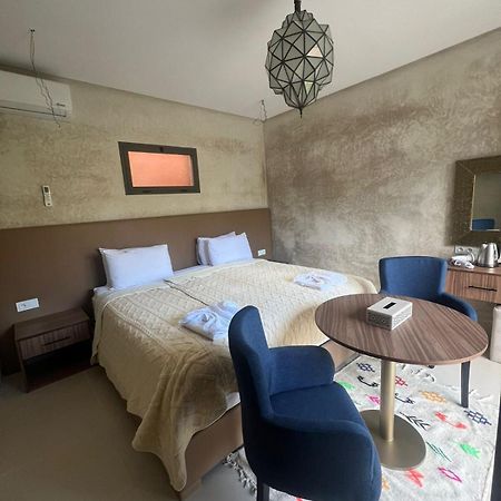 Riad Redwan Douar Caid Layadi Bagian luar foto