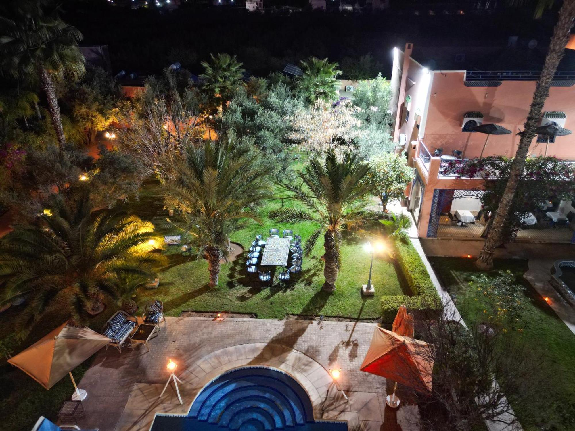 Riad Redwan Douar Caid Layadi Bagian luar foto