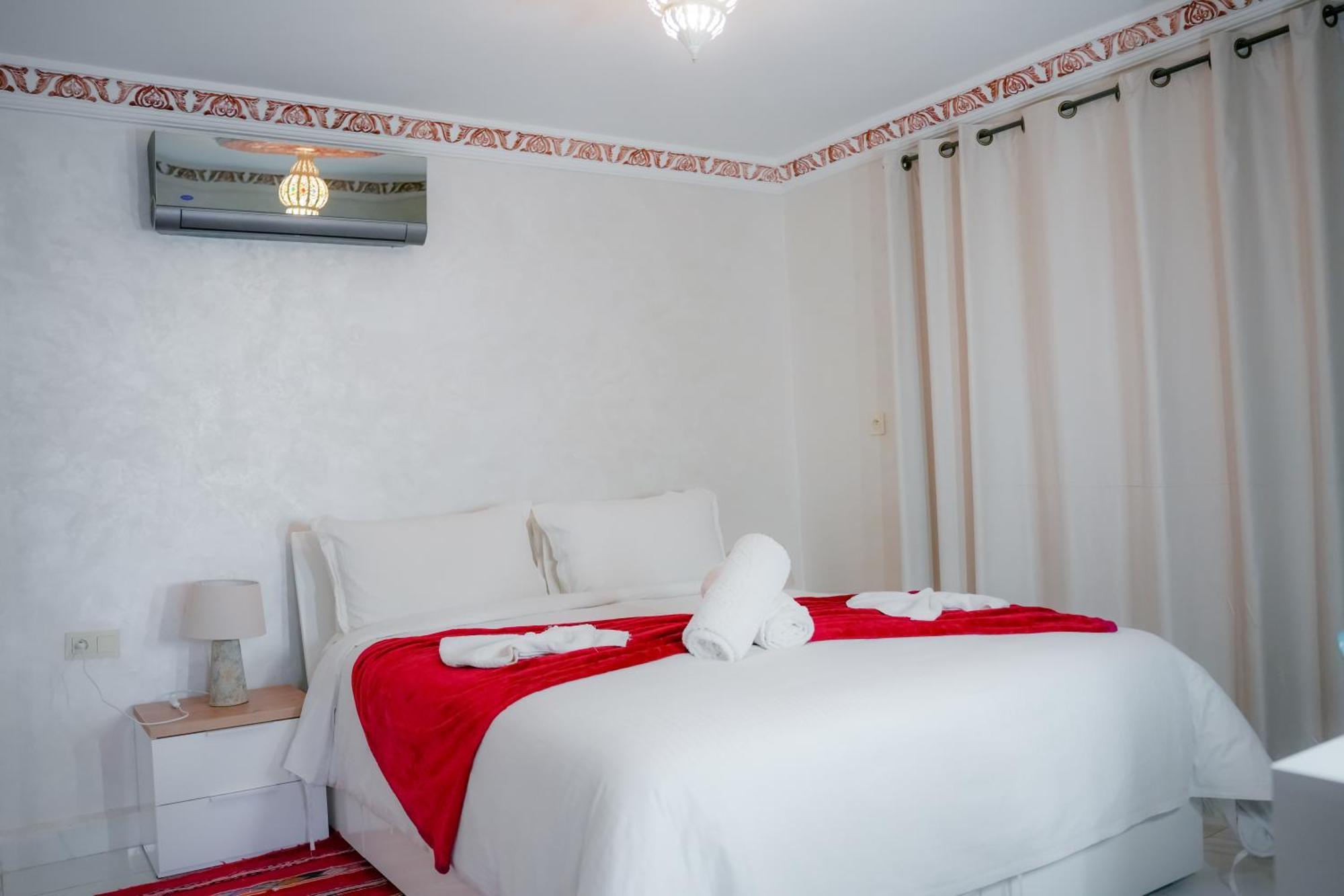 Riad Redwan Douar Caid Layadi Bagian luar foto